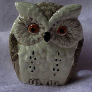 vintage ceramic owl, napkin holder